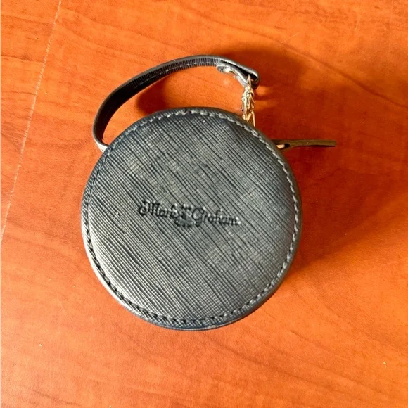 Navy Blue Round Trinket/Coin Purse/EarBuds Case with K Initial - Picture 2 of 6